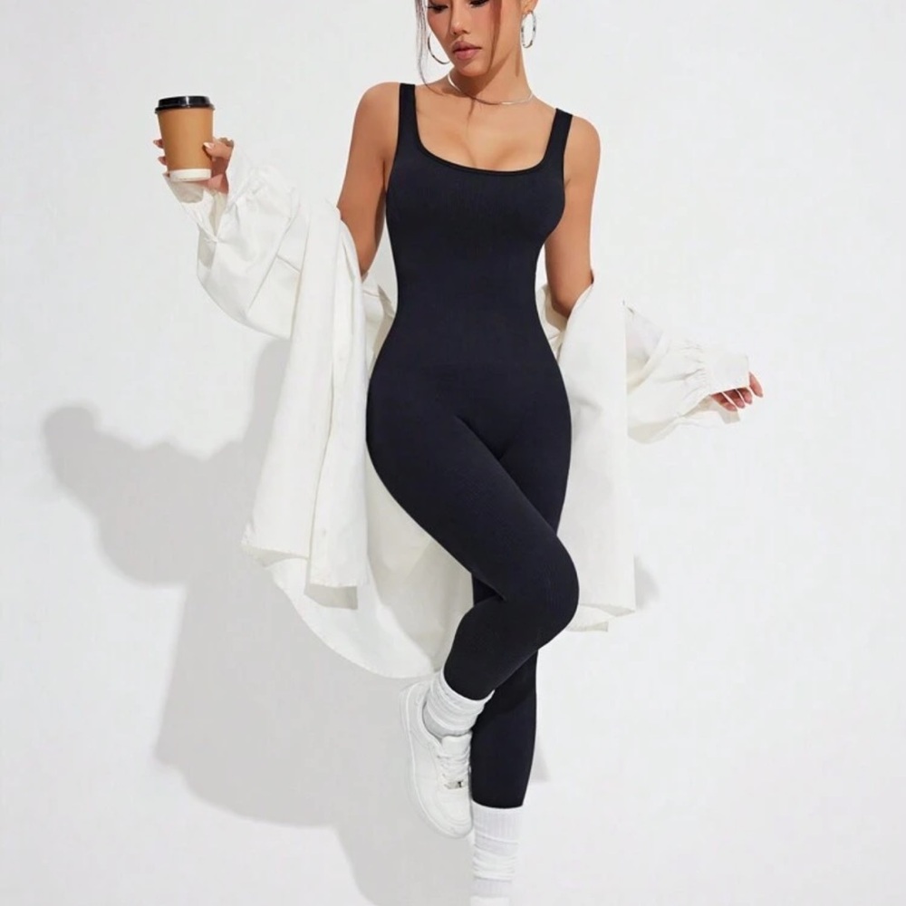 Black Form-Fitting Jumpsuit with Wide Straps